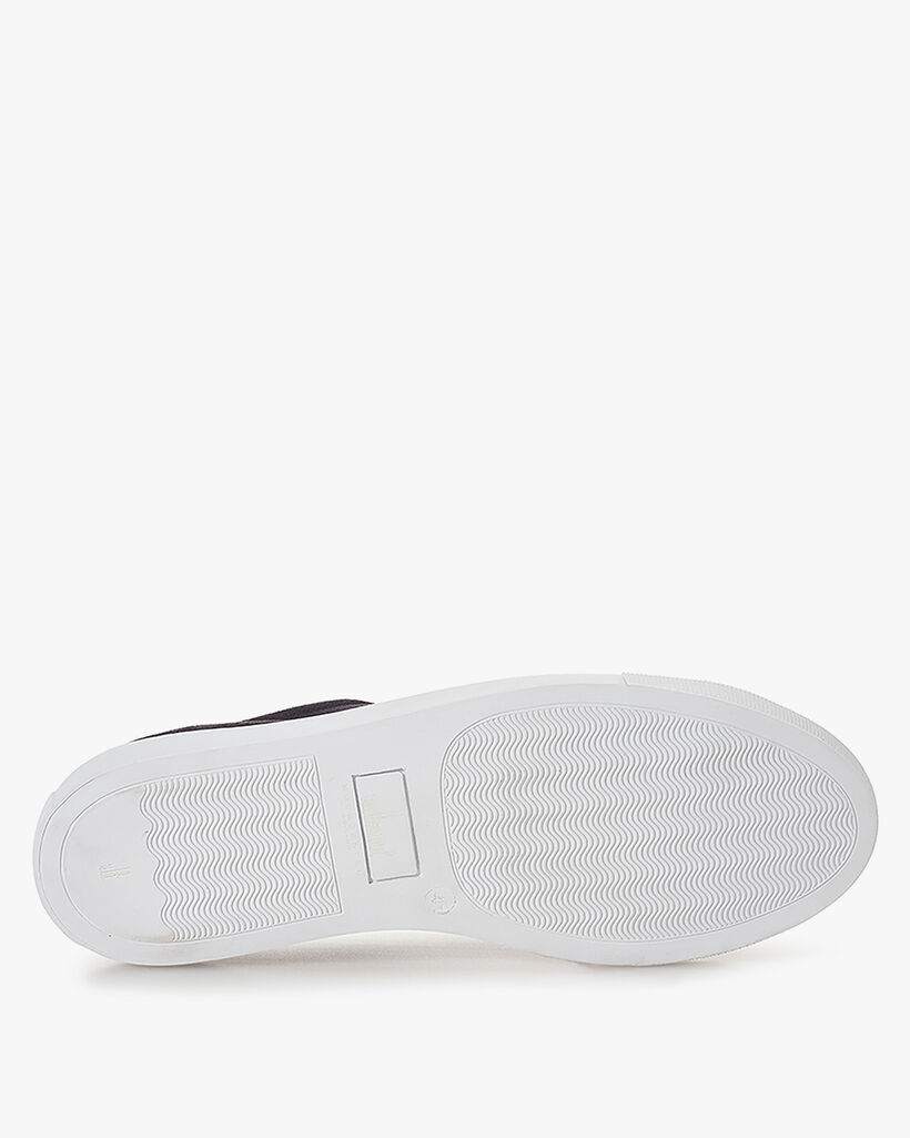 The product image is missing!