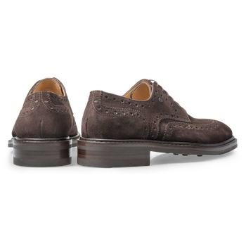 Brown suede brogue