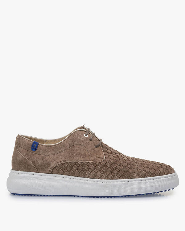 Taupe-coloured lace shoe with braided suede leather