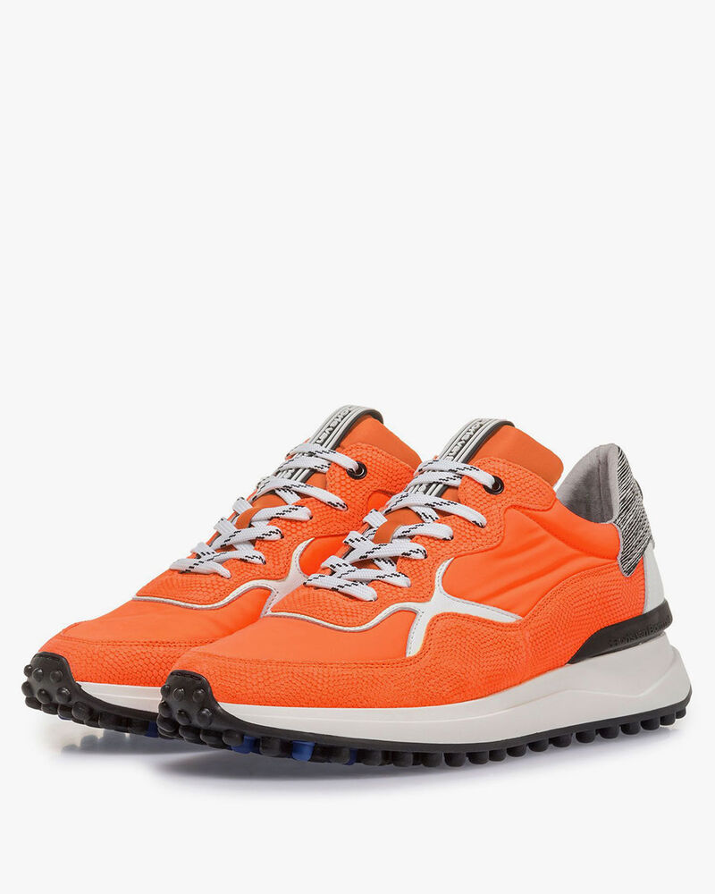 Orange sneaker with print