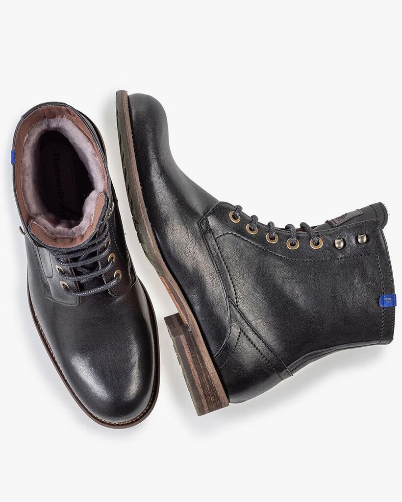 Gefütterter Schnürstiefel schwarz