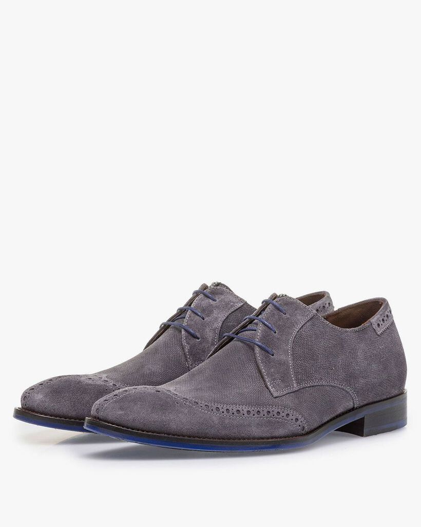 Dark grey suede leather lace shoe with print