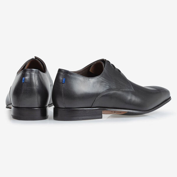 Schn&uuml;rschuh Kalbsleder schwarz