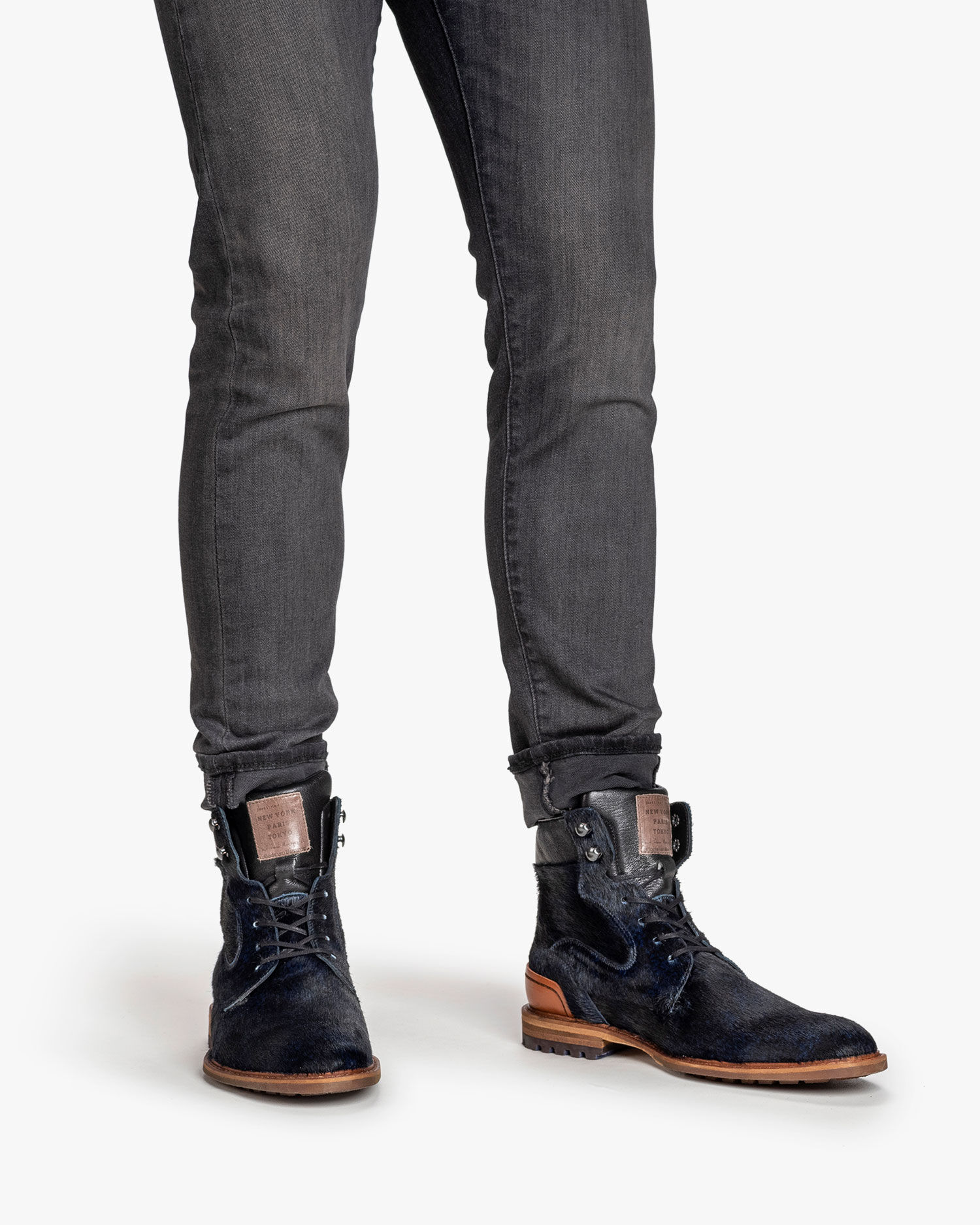 Lace boot pony blue 20058/04 | Floris van Bommel Official®