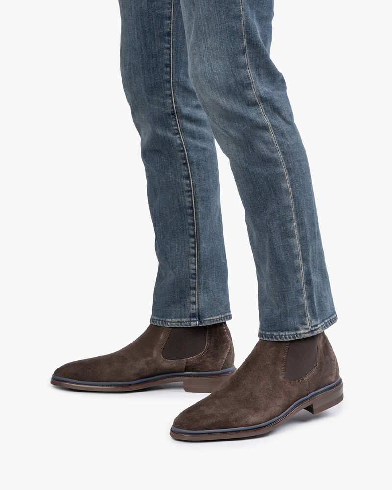 Chelsea boot suede leather brown