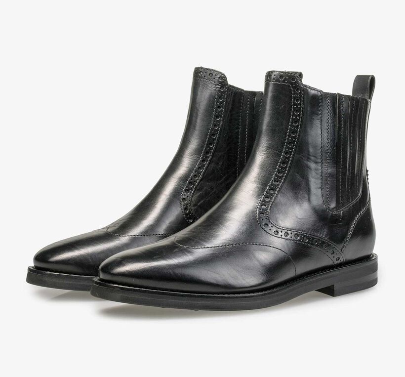 Black calf leather Chelsea boot with brogue details