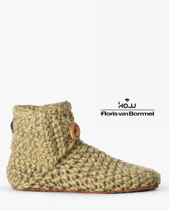 Kingdom of Wow Hausschuhe gr&uuml;n