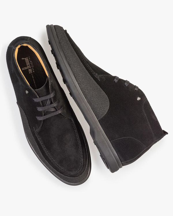 Halbhoher Wildleder Schnürstiefel