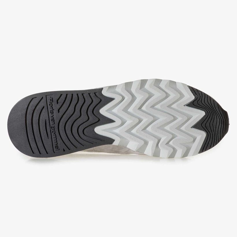 Light grey nubuck leather sneaker