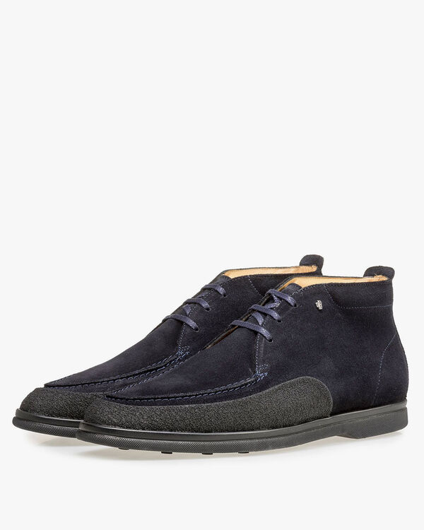 Halbhoher Wildleder Schnürstiefel