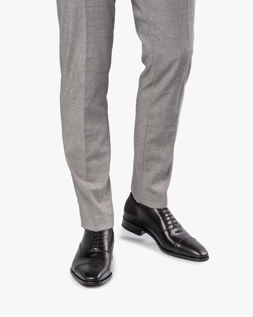 Schnürschuh Kalbsleder schwarz