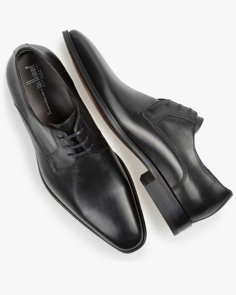 Lace shoe calf leather black