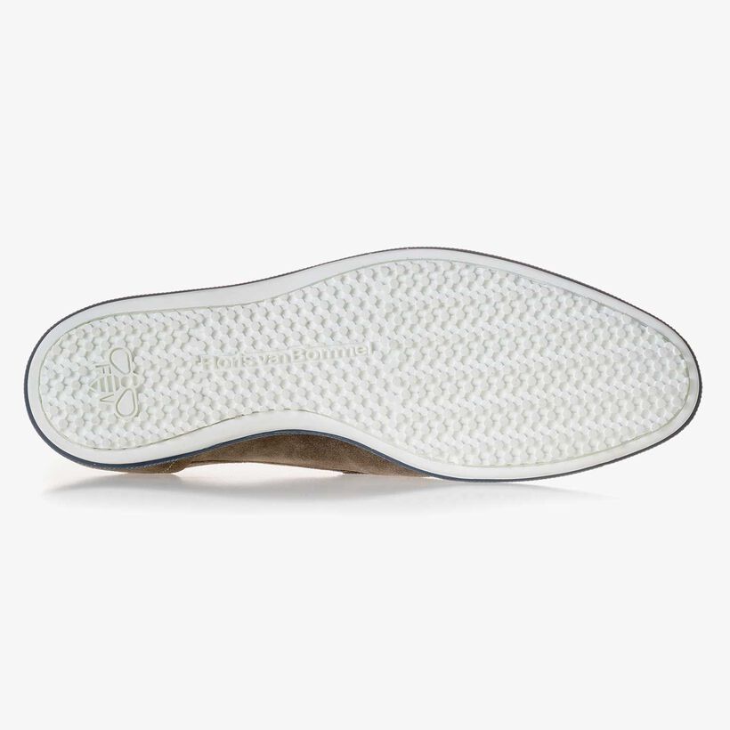 Taupefarbener Wildleder Schn&uuml;rschuh