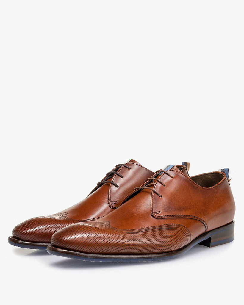 Schn&uuml;rschuh Kalbsleder cognac