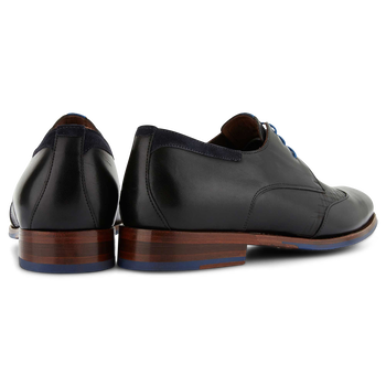 Schn&uuml;rschuh schwarze Leder