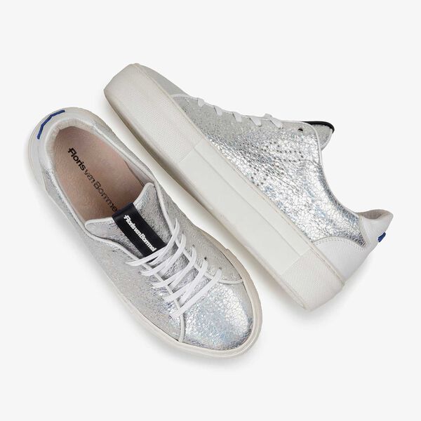 Silber Metallic Leder-Sneaker mit Craquel&eacute;-Effekt