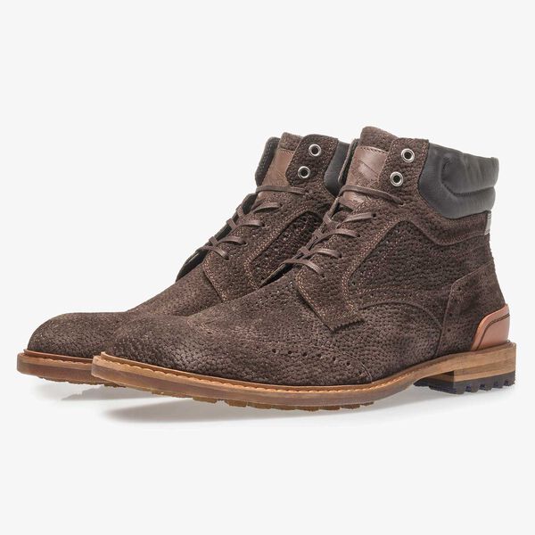 Dark brown suede lace boot with print