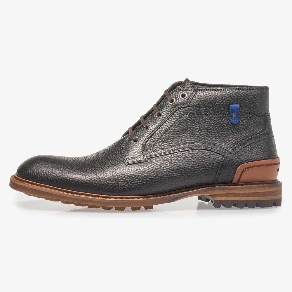 Schwarzer Leder-Schn&uuml;rstiefel mit Print