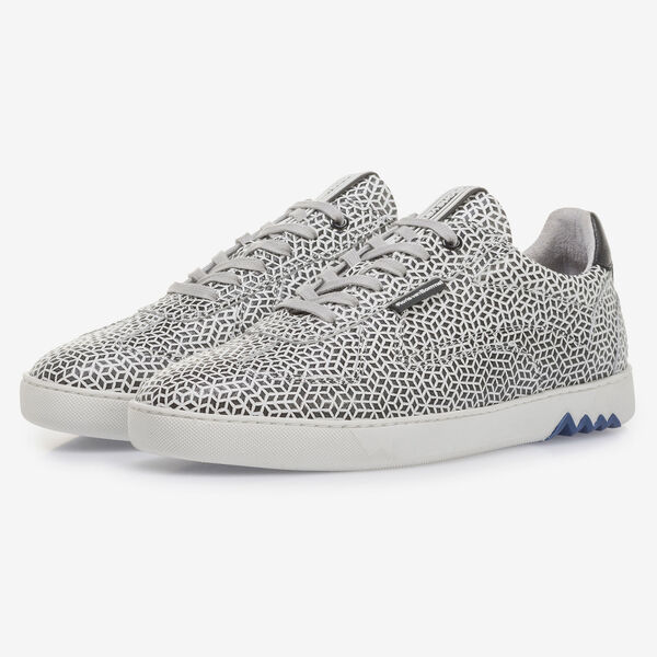 White calf leather sneaker with black print