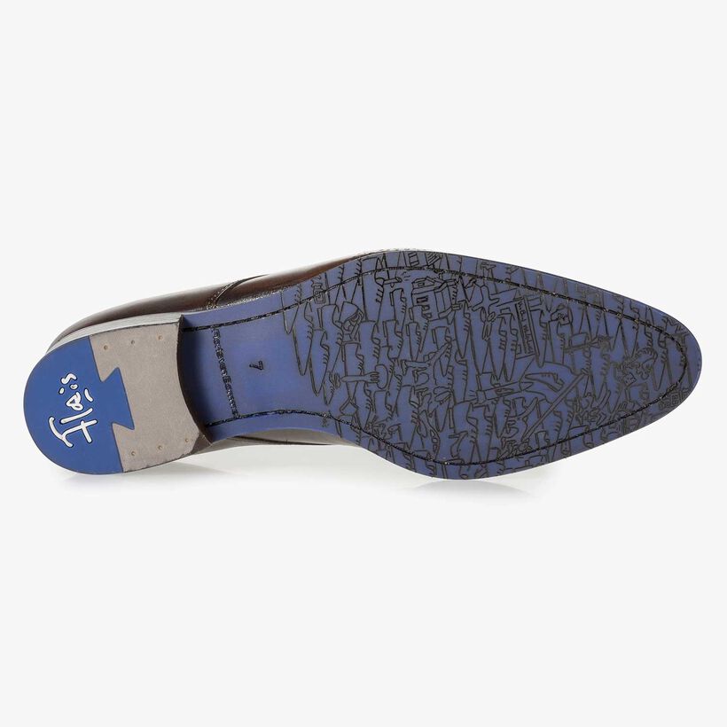 Dunkelbrauner Kalbsleder-Schn&uuml;rschuh