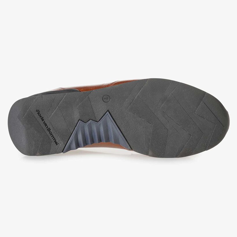 Cognacfarbener Kalbsleder-Sneaker
