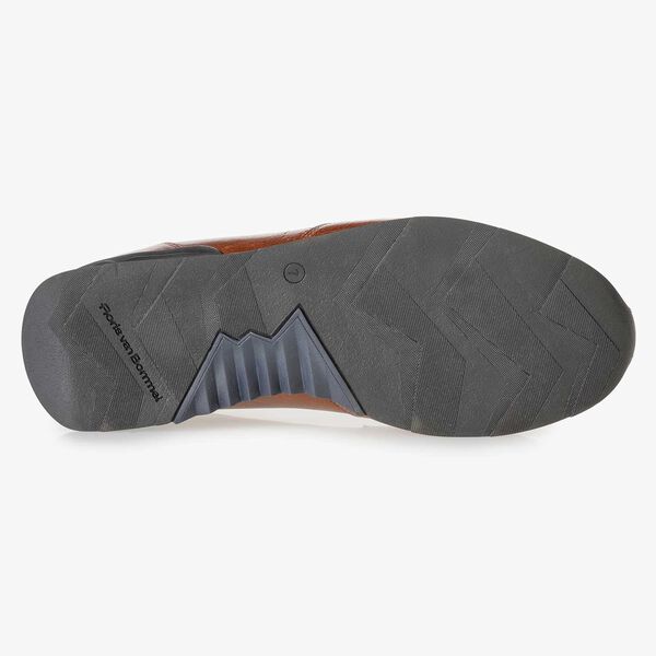 Cognacfarbener Kalbsleder-Sneaker