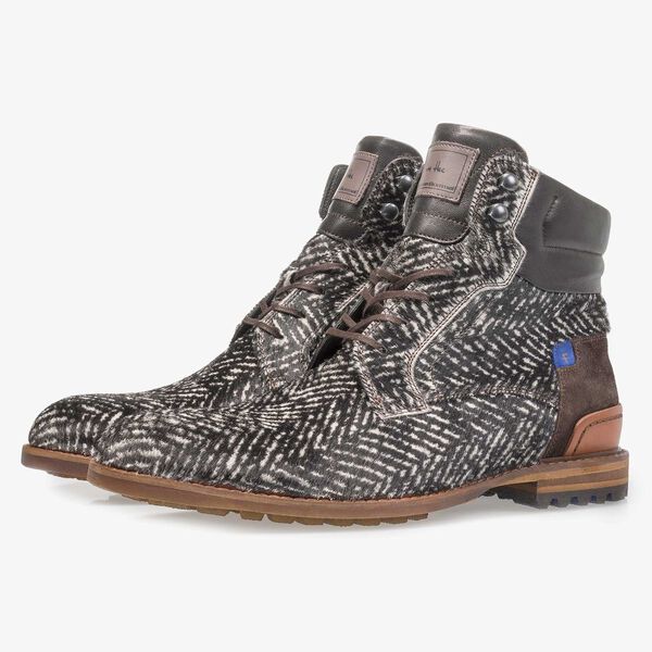 Cremewei&szlig;er Premium Ponyfell-Schn&uuml;rstiefel mit Print