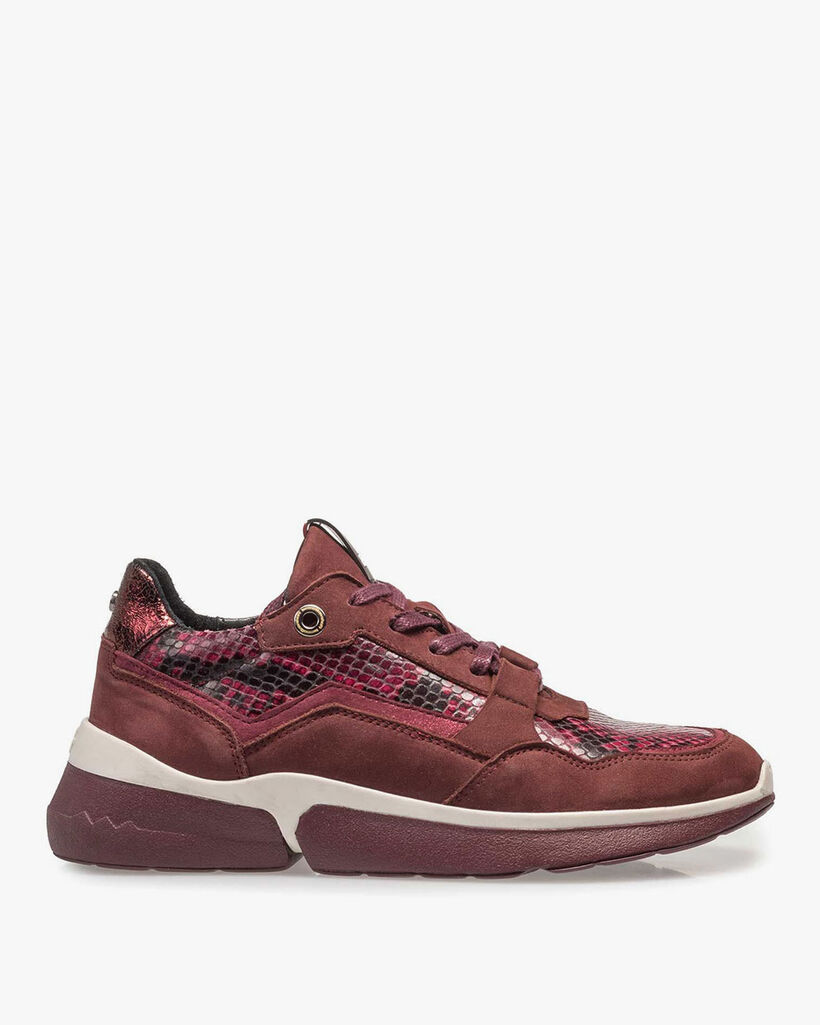 Bordeauxroter Wildleder-Sneaker mit Schlangenprint