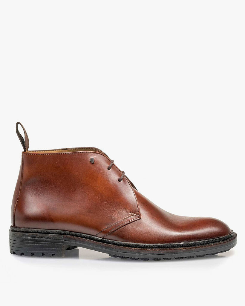 Kalbsleder-Schn&uuml;rstiefel cognac