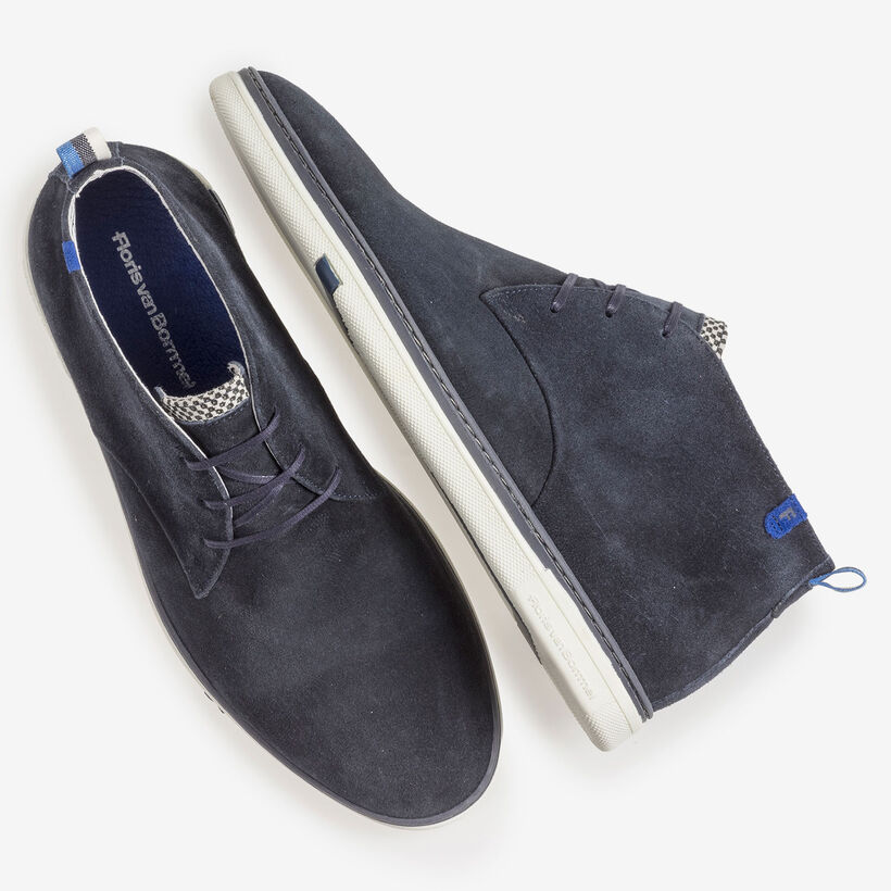 Dark blue suede leather lace boot
