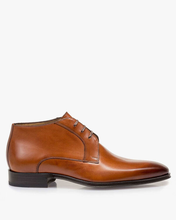 Schn&uuml;rstiefel Kalbsleder cognac