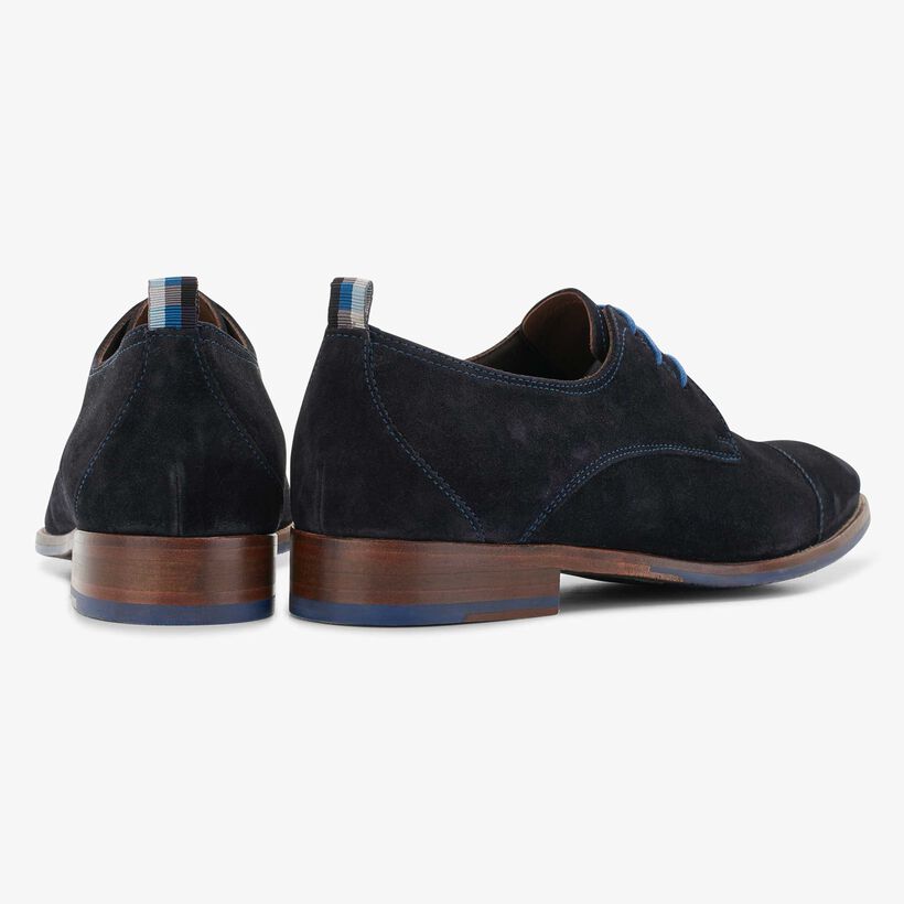 Blauer Wildleder Schn&uuml;rschuh