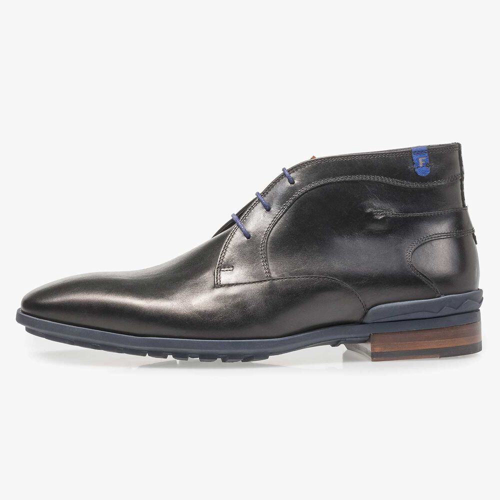 Black calf leather lace boot