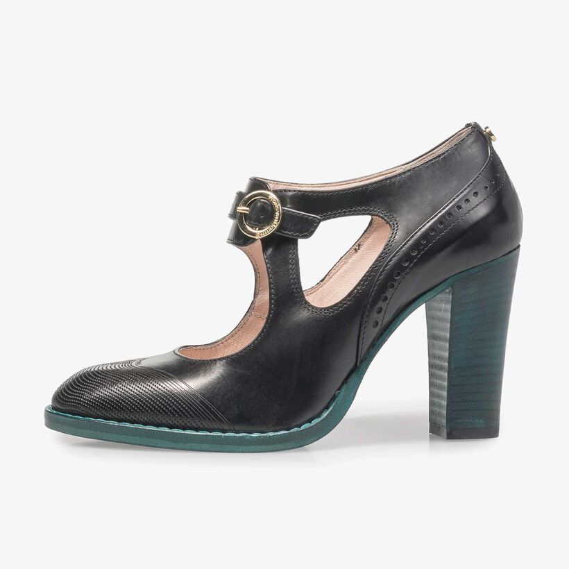Schwarze Kalbsleder-Pumps