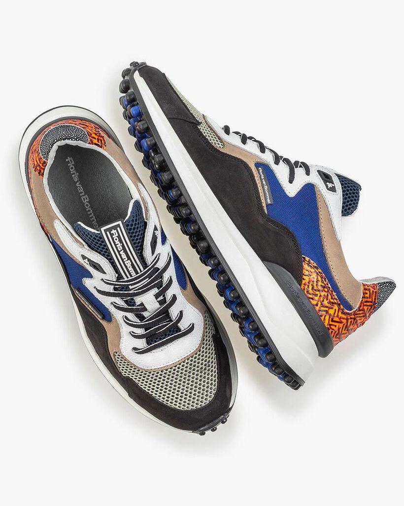 Schwarzer Nubukleder-Sneaker
