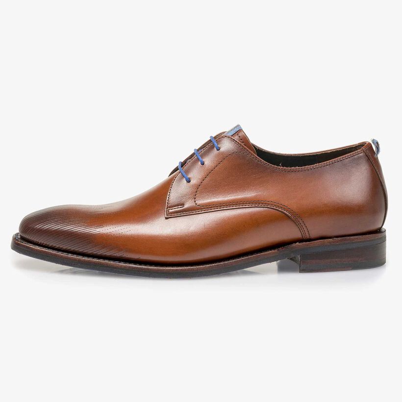 Dark cognac-coloured calf leather lace shoe