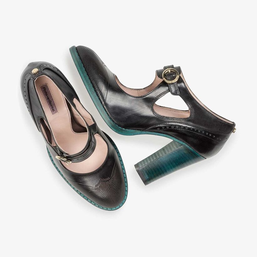 Schwarze Kalbsleder-Pumps