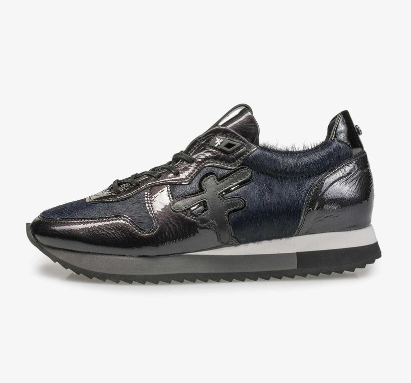 Blue patent leather sneaker with runner&rsquo;s sole