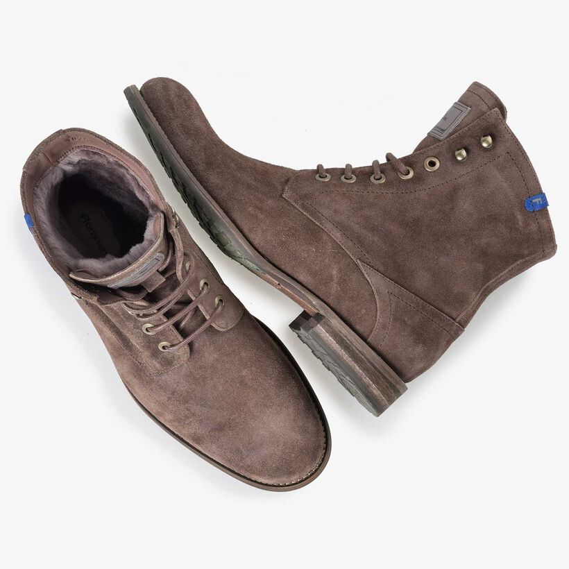 Dunkelbrauner Wildleder-Schn&uuml;rstiefel