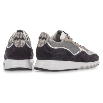 Grau-schwarzer Wildleder-Sneaker