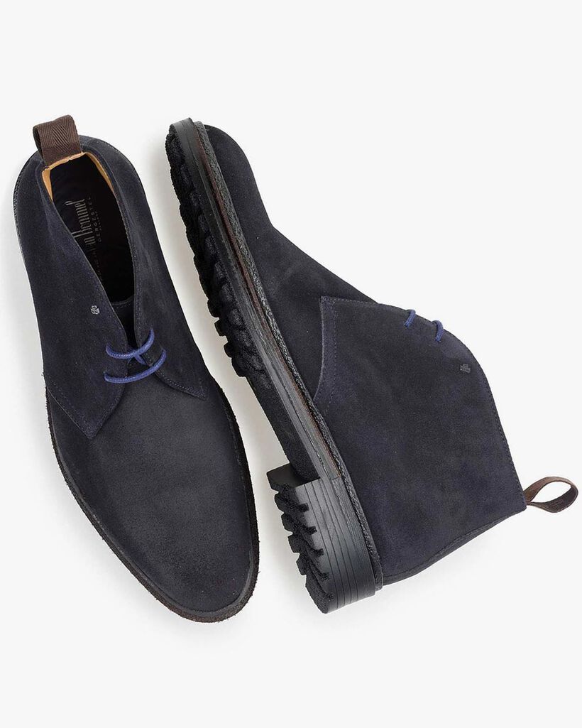 Dunkelblauer Wildleder-Schn&uuml;rstiefel