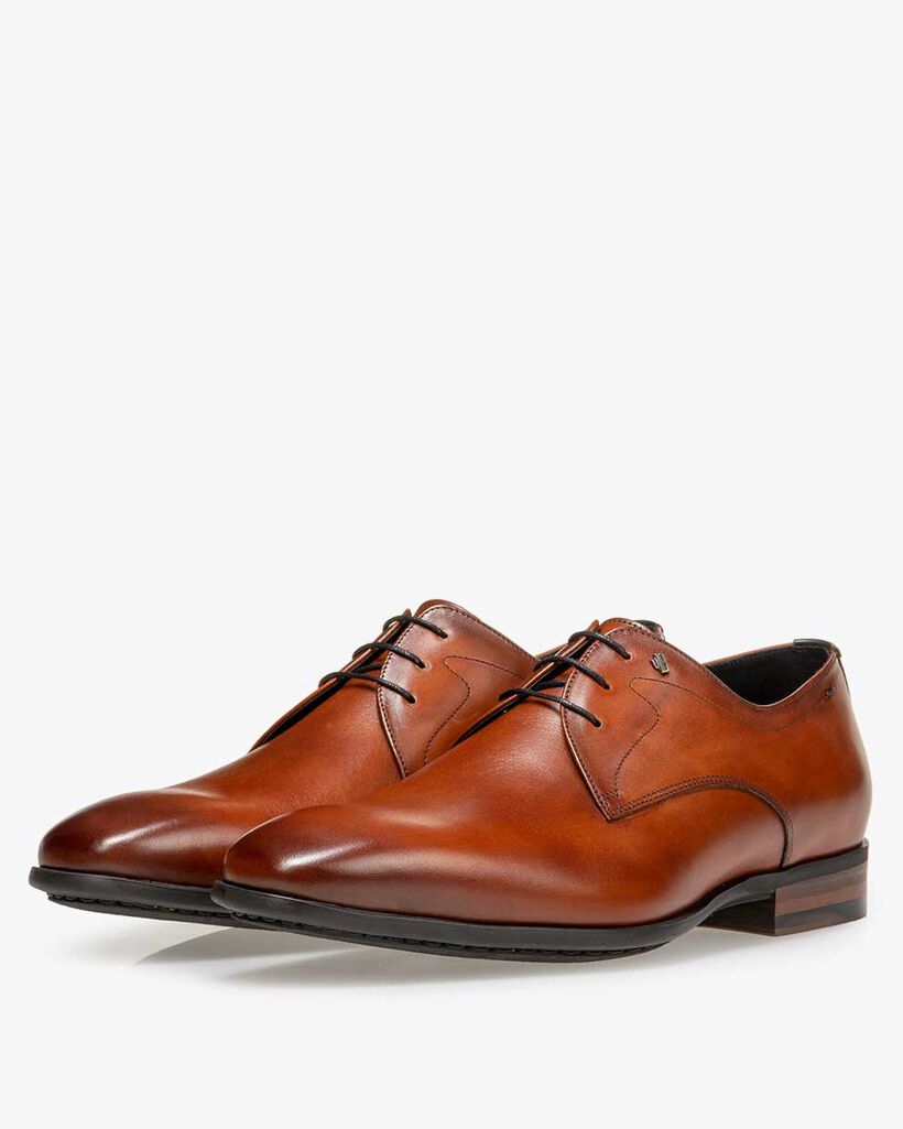 Schn&uuml;rschuh Kalbsleder cognac