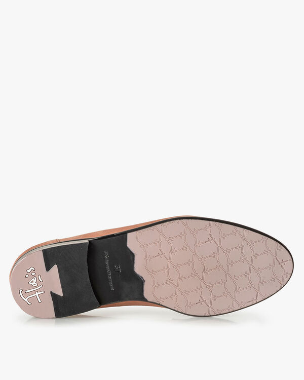 Pink suede leather loafer