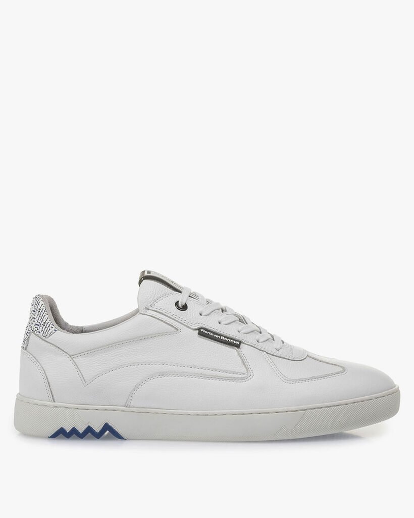 White calf leather sneake