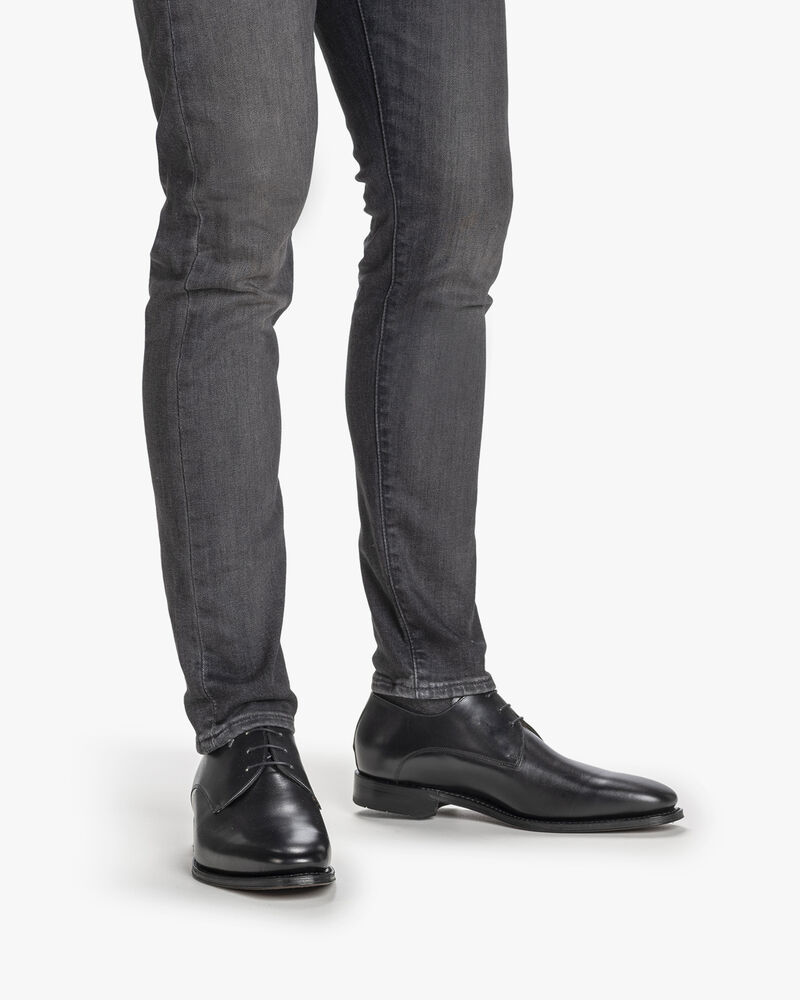 Schn&uuml;rschuh Kalbsleder schwarz
