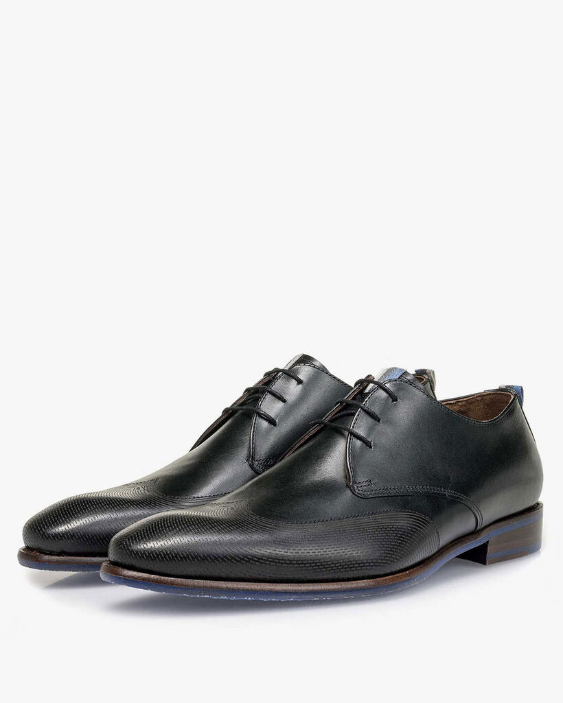 Lace shoe calf leather black