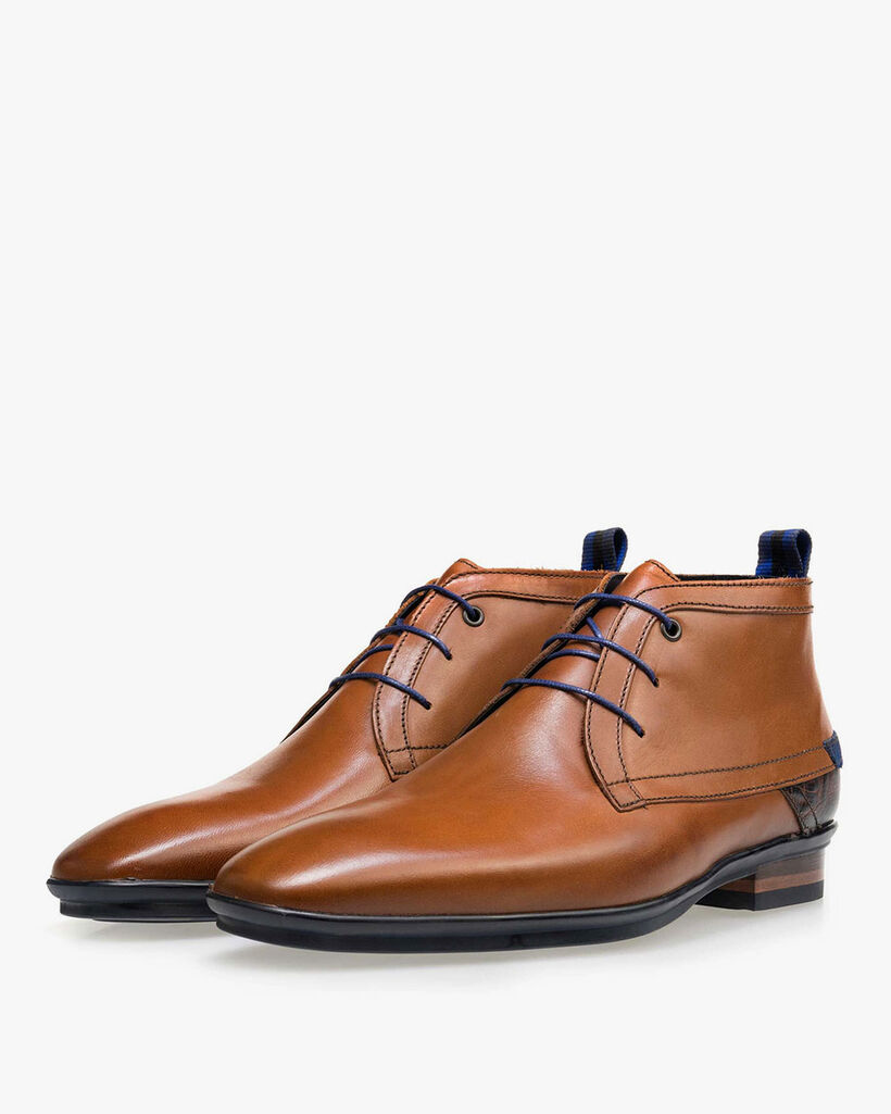 Schn&uuml;rstiefel Kalbsleder cognac