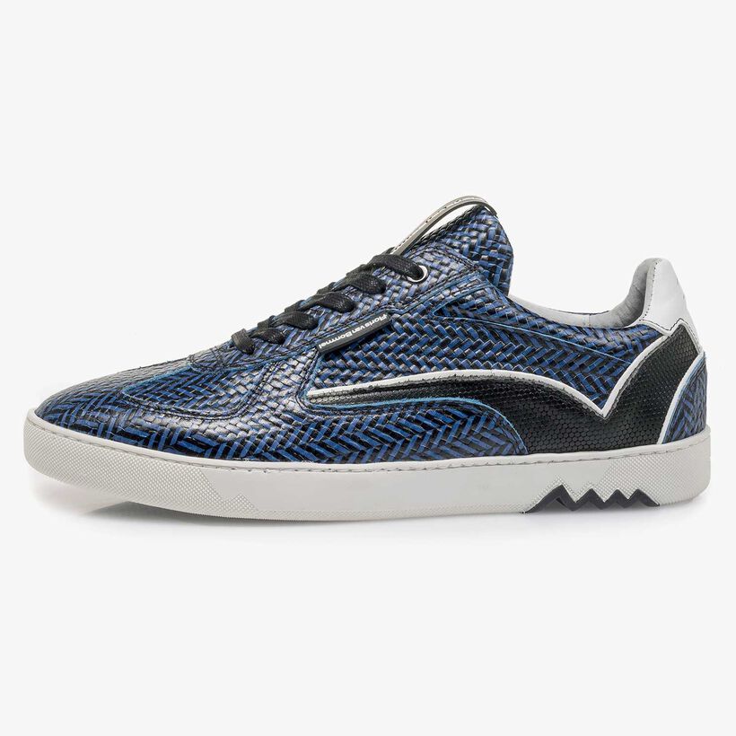 Blauer Leder-Sneaker mit Fischgr&auml;tmotiv