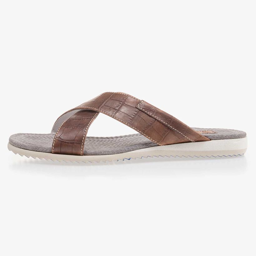 Cognacfarbener Lederslipper mit Kreuzriemen und Krokoprint