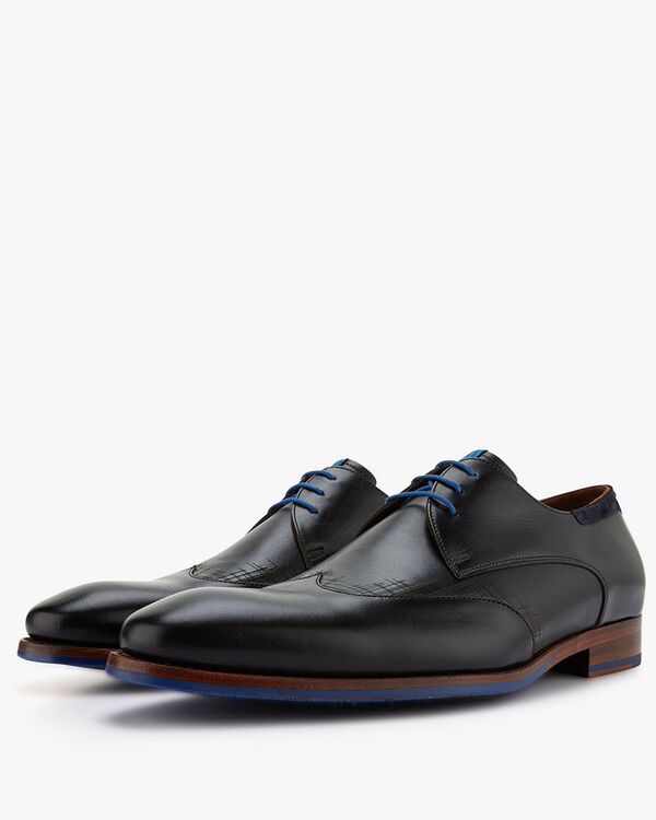 Schn&uuml;rschuh schwarze Leder